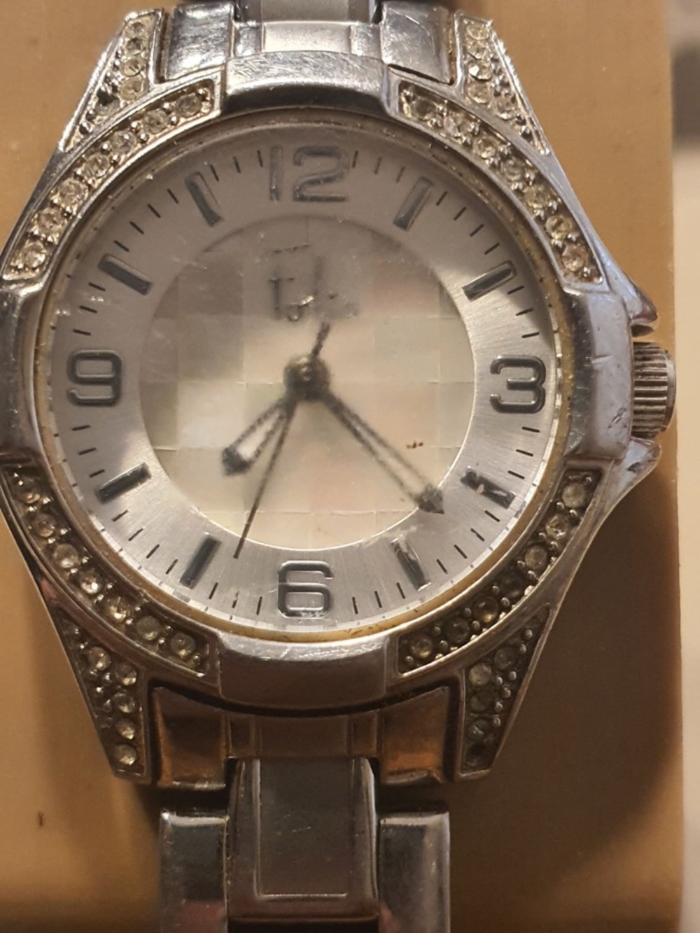 🦋10/$20🦋 Folio Silver/MOP Rhinestone Stainless Steel Women's Watch